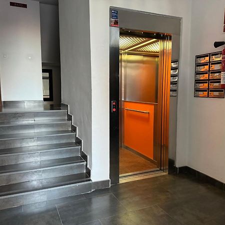 Apartamento Centrico Con Terraza Y Parking Gratuito Cordoba Exterior photo