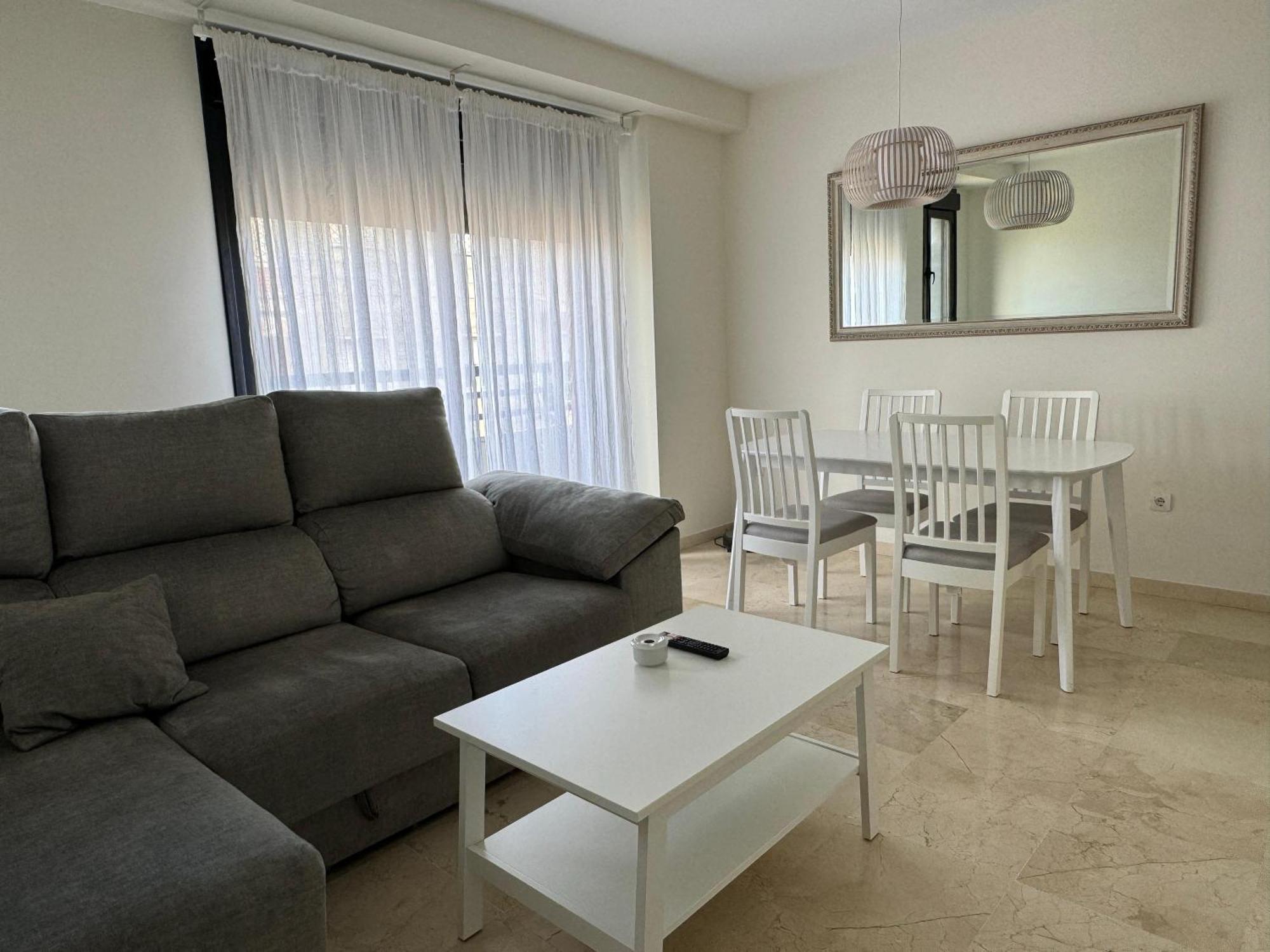 Apartamento Centrico Con Terraza Y Parking Gratuito Cordoba Exterior photo